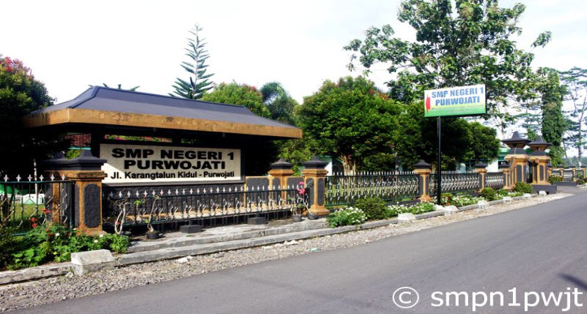 SMP N 1 PURWOJATI PEDULI SEMERU