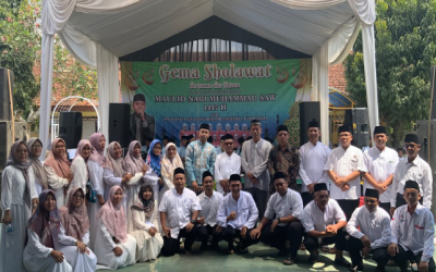 SMPN 1 Purwojati Rayakan Maulid Nabi Muhammad SAW dengan Bersholawat Bersama Gus Faizun